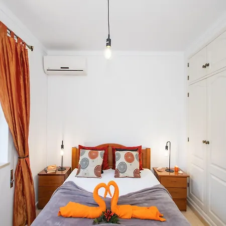 Apartment In Portimao Near Alvor Beach *